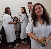 Stage collectif sur le thème de la santé: Atelier Fabrication de shampooing solide  1