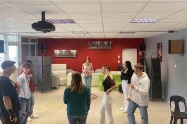 Option théâtre -lycée Notre-Dame Option théâtre -lycée Notre-Dame